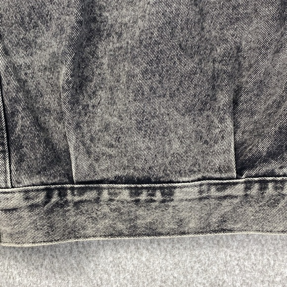 Levi’s cropped denim trucker jacket faded black size 2 edgy streetwear - Picture 4 of 10